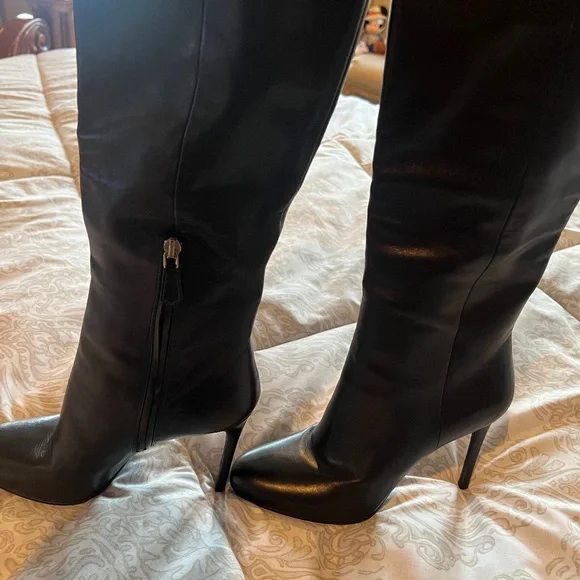 Prada Monolith leather and re-nylon boots with pouch suze 44  Prada boots Never used, brand new main image 1